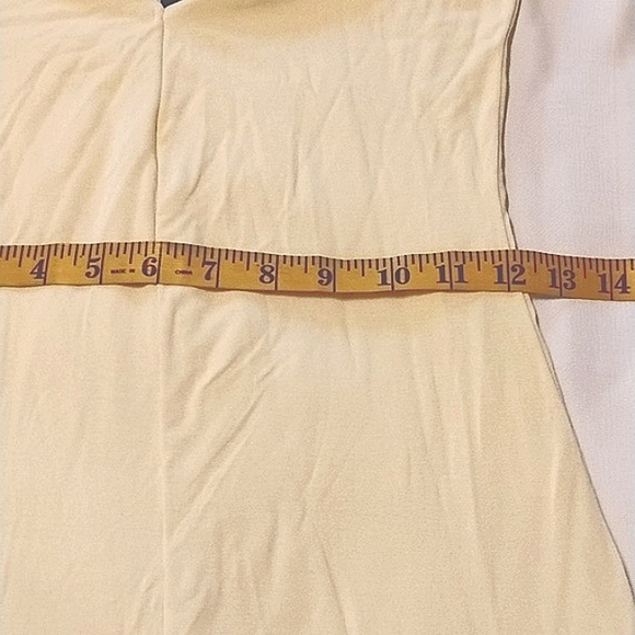 Jluxlabel Womans Cream V Neck Sleeveless Midi Dress, Size: M - Picture 5 of 11